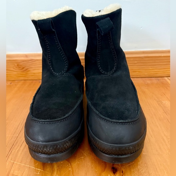 Manitobah Men's Mesa Chelsea Boot | Size 9.5 (EU 42.5) - Picture 3 of 9